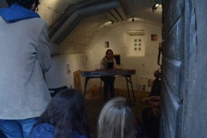 Steffi singt und spielt Klavier